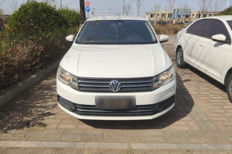 Used Volkswagen Santana 2018 1.5L Manual Fashion Edition Front