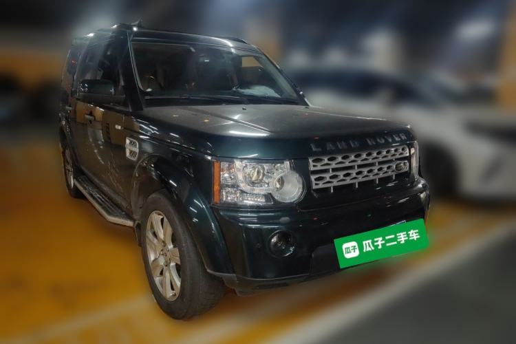 Used Land Rover Discovery 2013 3.0 SDV6 HSE Diesel Edition Front Right 45 Deg