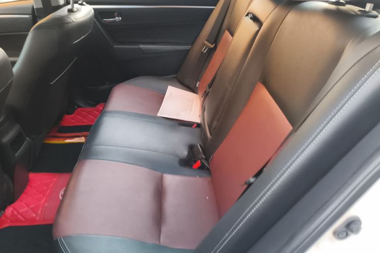 Used Toyota Corolla 2018 Dual-Engine 1.8L E-CVT Smart Edition
