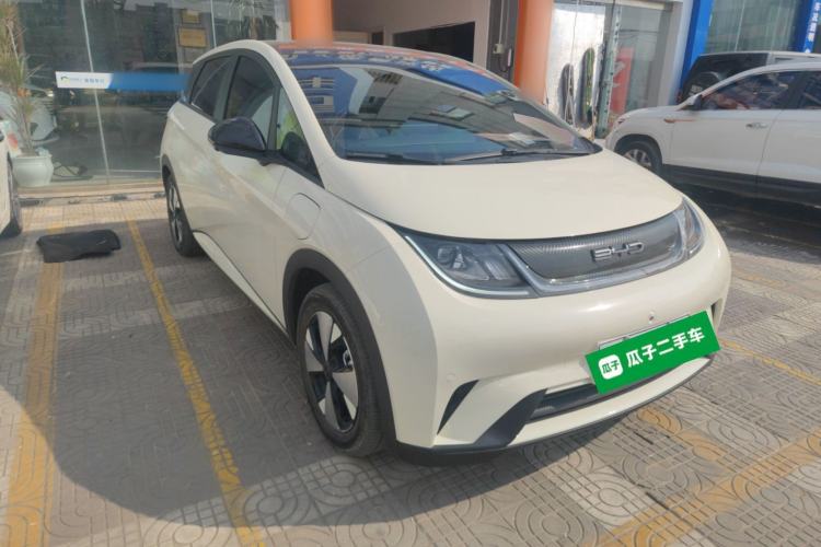 Used BYD Dolphin 2023 420 km Fashion Edition