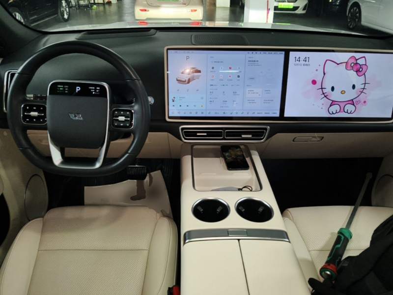 Used Li Auto L7 2023 Max model — 9