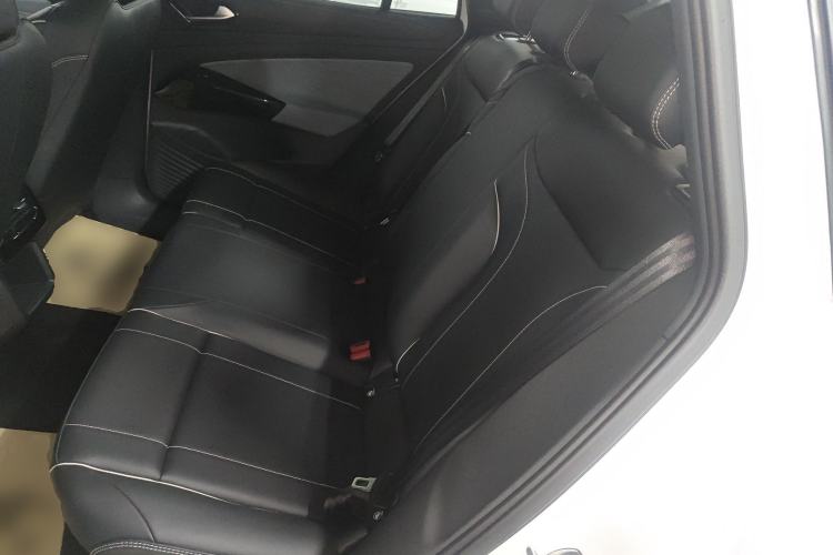 Used Volkswagen ID.4 X 2021 Pure+ Long-Range Edition Left Rear Seat