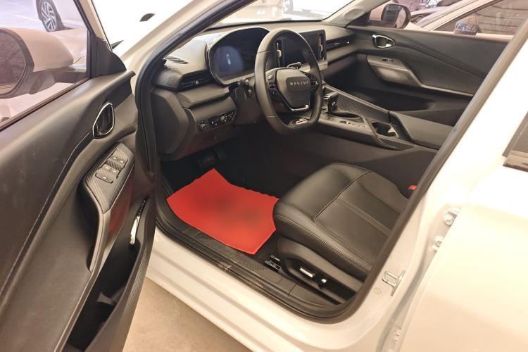 Used Baojun Valli 2021 1.5T Naqu Starry Sky CVT Flagship Model Driver Seat