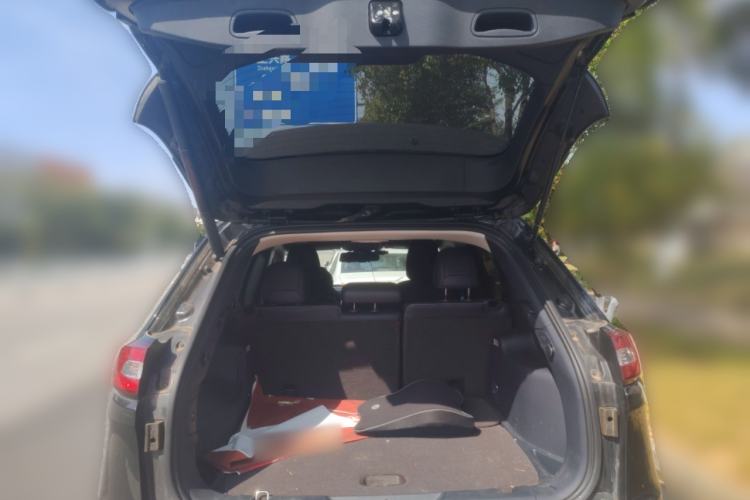 Used Jeep Cherokee 2020 2.0L Two-Wheel Drive Classic Sports Edition