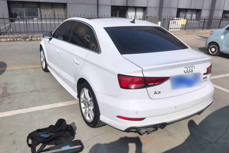 Used Audi A3 2020 Limousine 35 TFSI Fashion Edition China VI Emission Standard