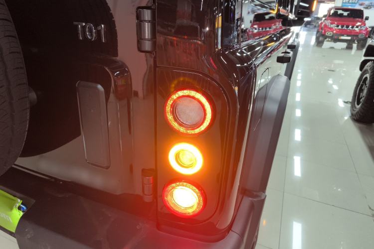 Used 212 T01 2024 2.0T Explorer Right Rear Taillight