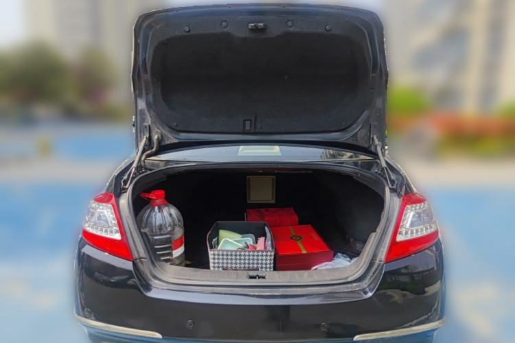 Used Nissan Teana 2011 2.5L XL Advanced Edition Trunk