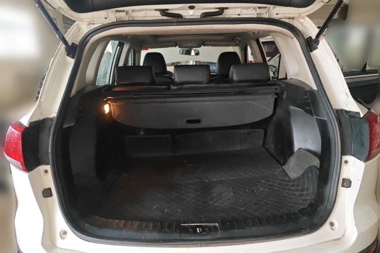 Used Zotye Domy X5 2015 1.5T Manual Luxury Model China V Standard