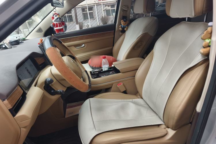 Used Hima AITO M7 2024 1.5T Rear-Drive Plus Version 5 Seats Left Front Seat