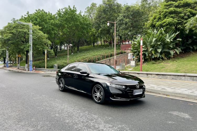 Used Honda Accord 2022 260TURBO Phantom Night · Prestige Edition
