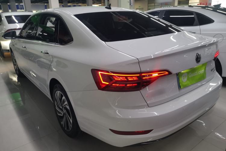 Used Volkswagen Sagitar 2022 280TSI DSG Flyover Edition Rear Left 45 Deg