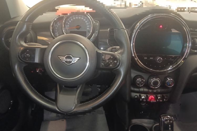 Used MINI 2022 1.5T ONE Five-Door PLUS Steering Wheel