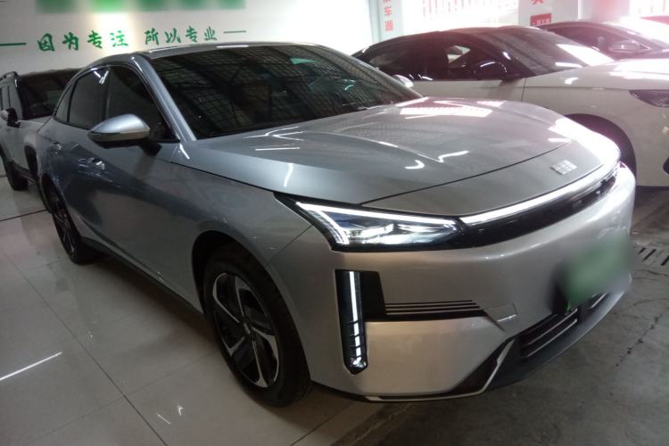 Used Geely Galaxy L6 2025 EM-i 140km Explorer+ Edition
