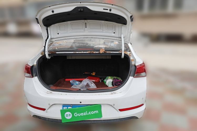 Used Hyundai Verna (new generation) 2016 1.4L Manual Cool Edition GLS Trunk