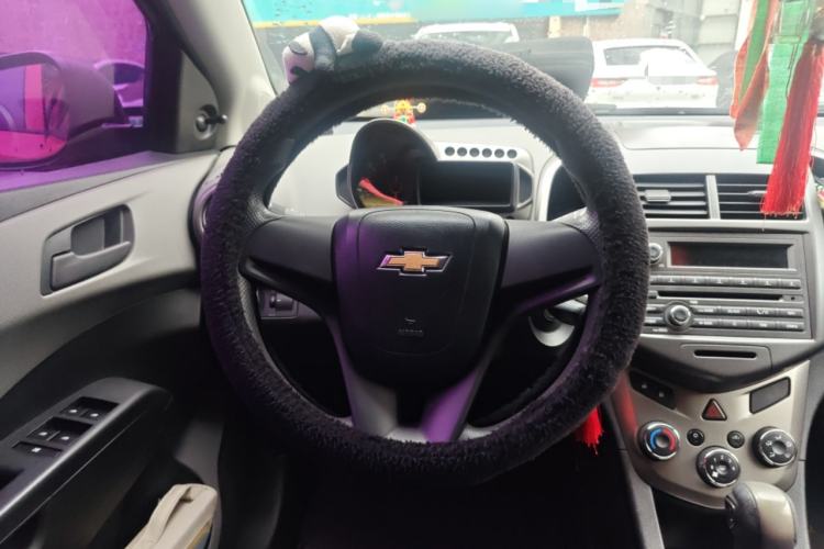 Used Chevrolet Aveo Sonic 2011 Hatchback 1.4L Automatic SL