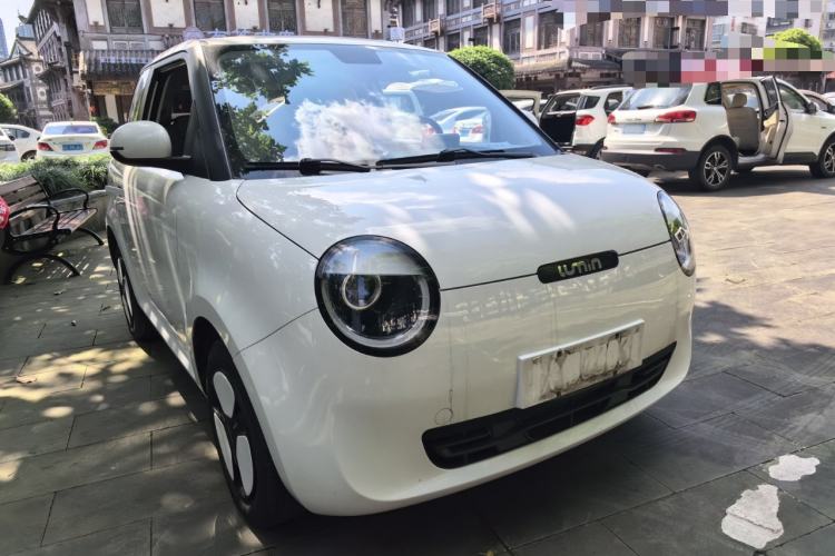 Used CHANGAN NEVO Lumin 2022 155 km – Refreshingly Sweet Edition Front Right 45 Deg