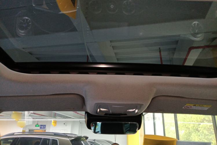 Used Tank 300 2023 City Edition 2.0T—Stylish as Ever Headliner