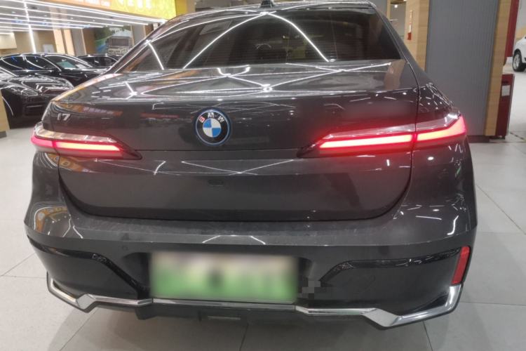 Used BMW i7 2023 eDrive50L Leading M Sport Package
