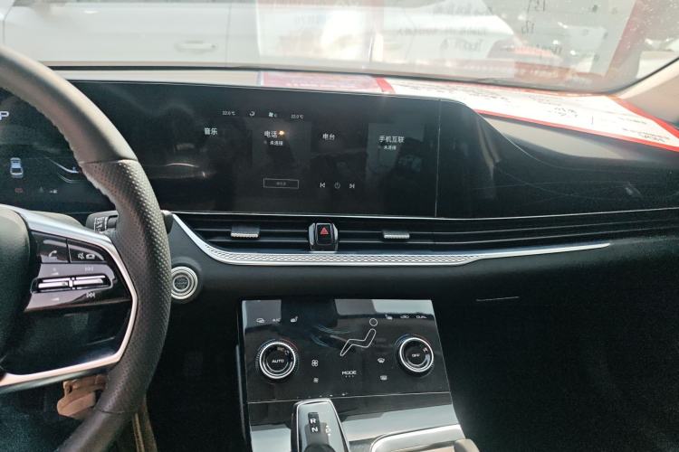 Used Bestune B70 2022 Third Generation 1.5T Automatic Enjoyment Version Center Console