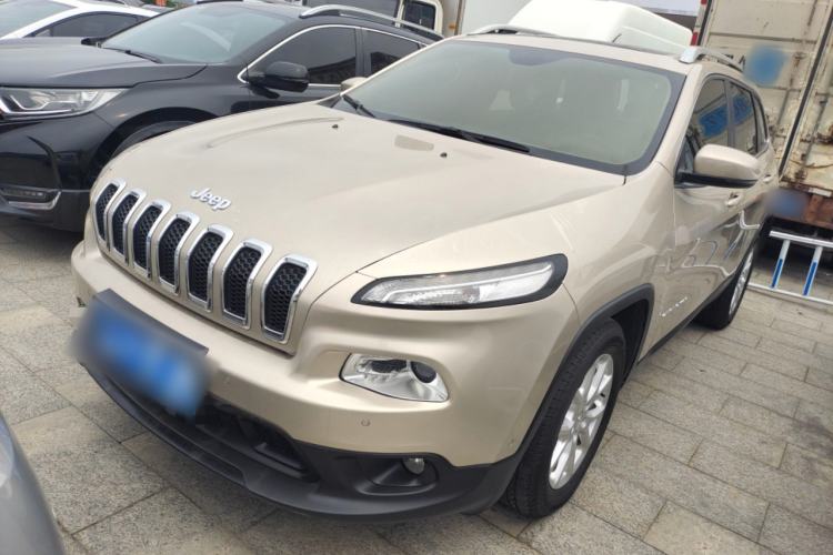 Used Jeep Cherokee 2016 2.4L Leading Edition