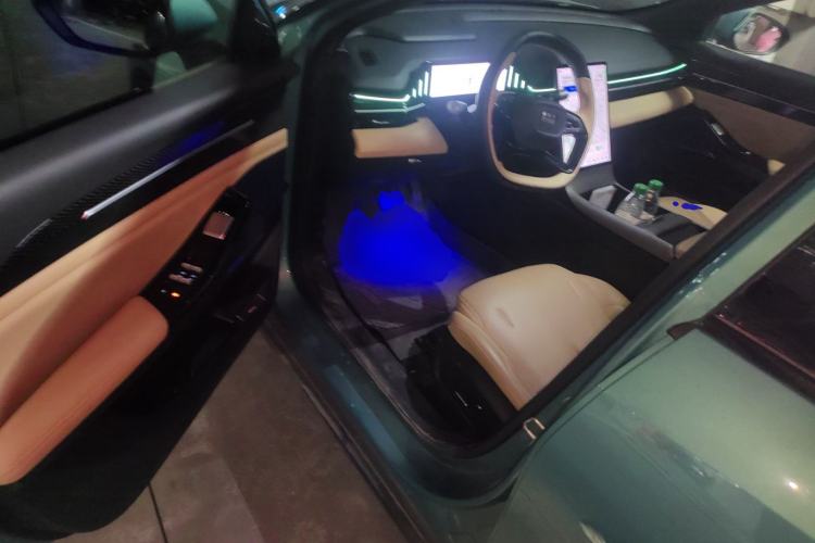 Used Geely Galaxy L6 2023 125km Starship
