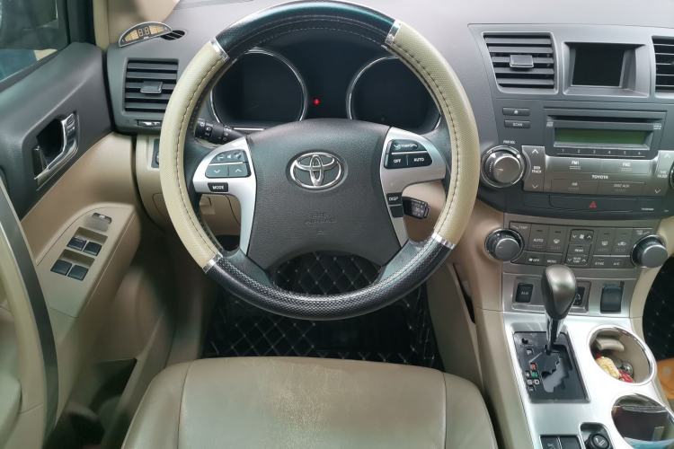 Used Toyota Highlander 2012 3.5L 4x4 7-Seater Luxury Edition