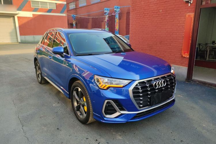 Used Audi Q3 2022 35 TFSI Fashion Dynamic Model