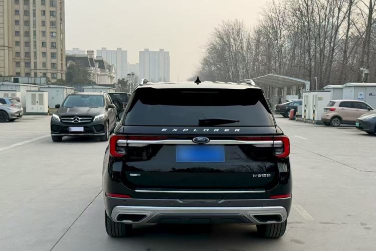 Used Ford Explorer 2023 EcoBoost 285 Four-Wheel Drive Titanium Edition 7-Seater