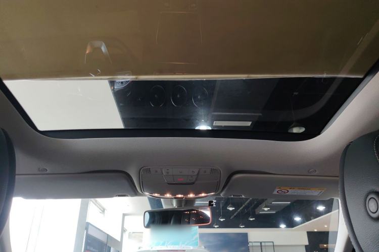 Used Mercedes-Benz C-Class 2020 Restyled C 260 L Sport Edition Headliner