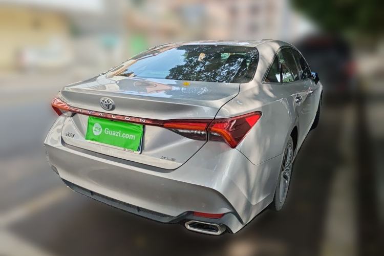 Used Toyota Avalon 2019 2.0L XLE Premium Edition China VI