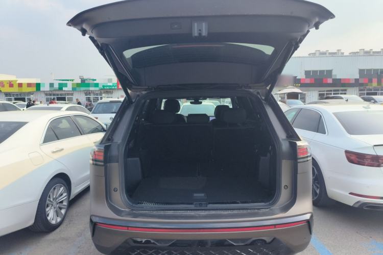 Used Volkswagen Teramont 2025 Tiguan Pro 450TSI Four-Wheel Drive Summit Edition
