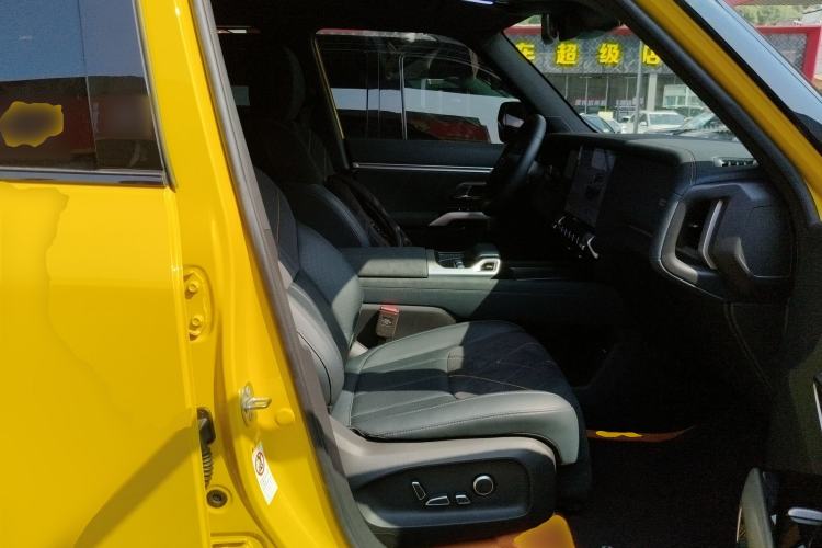 Used Deepal G318 2025 Worry-Free Adventure Edition Four-Wheel Drive Secret Realm Version Right Front Seat