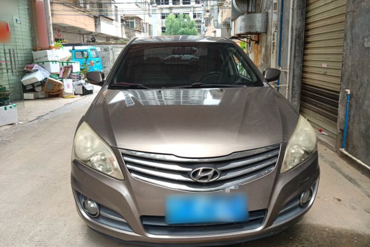 Used Hyundai Celesta 2015 1.6L Automatic Comfort Model Front