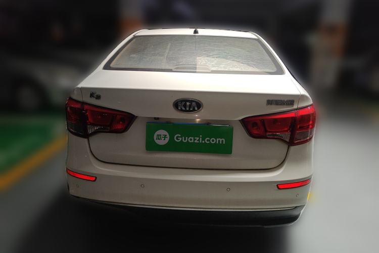 Used Kia K2 2015 Sedan 1.4L MT GLS