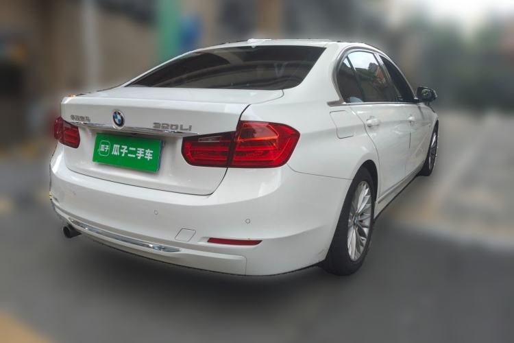 Used BMW 3 Series 2015 320Li Luxury Design Package Premium Edition
