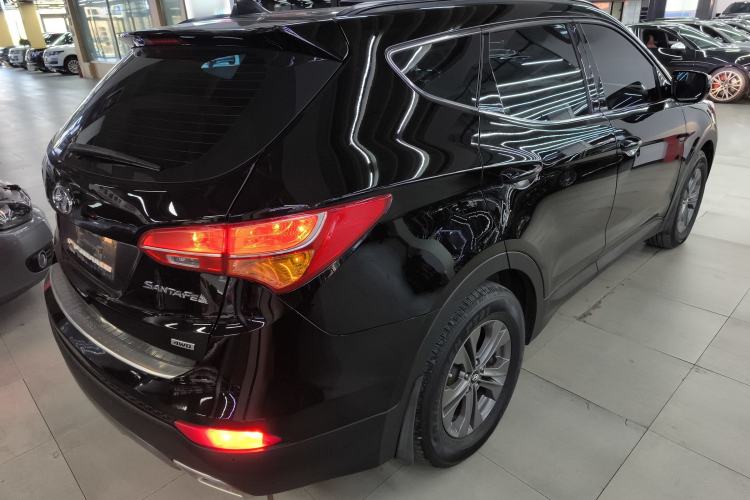 Used Hyundai Santa Fe 2013 2.4L Automatic 4x4 Comfort Edition