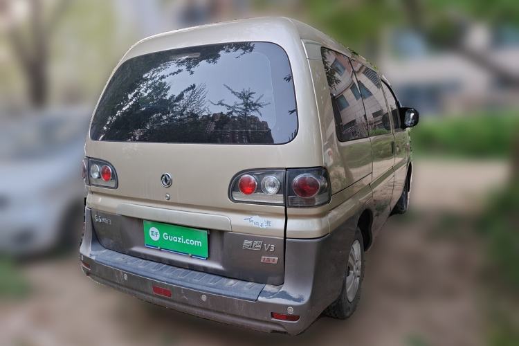 Used FORTHING Lingzhi 2015 V3 1.5L 7-Seater Luxury Model Rear Right 45 Deg