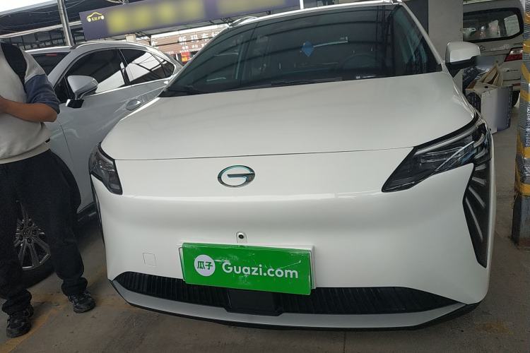 Used AION Y 2023 Plus 510 Smart Edition