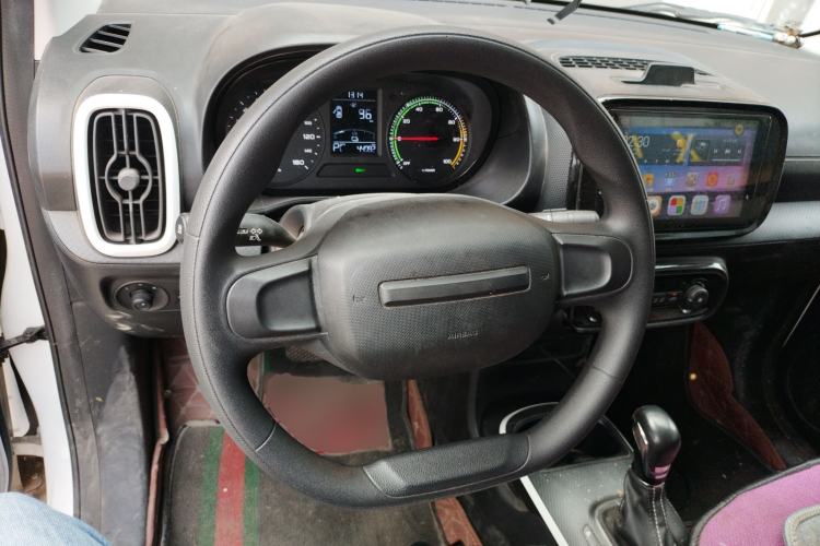 Used Roewe Clever 2022 311km QiQi BoBo Edition Steering Wheel