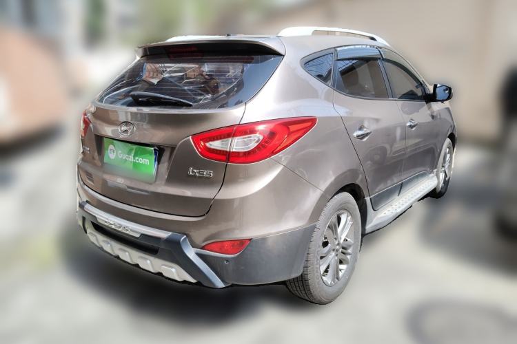 Used Hyundai ix35 2013 2.0L Automatic Two-Wheel Drive Smart GLS China IV Standard
