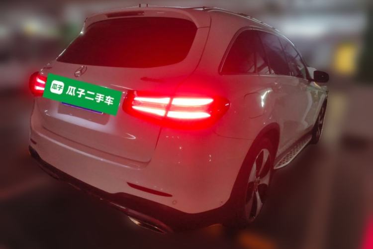 Used Mercedes-Benz GLC 2018 Refreshed GLC 300 4MATIC Dynamic Edition Rear Right 45 Deg