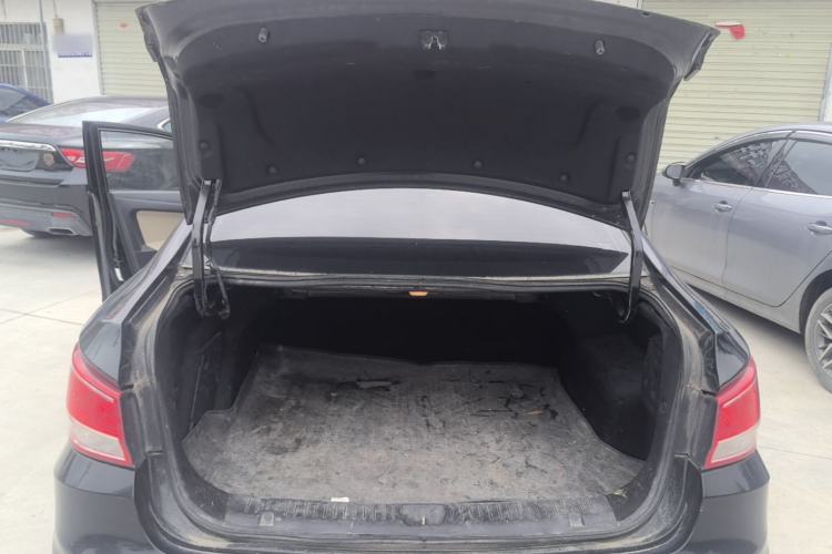 Used Haima Fumei 2014 M5 1.6L Manual Elite Model Trunk