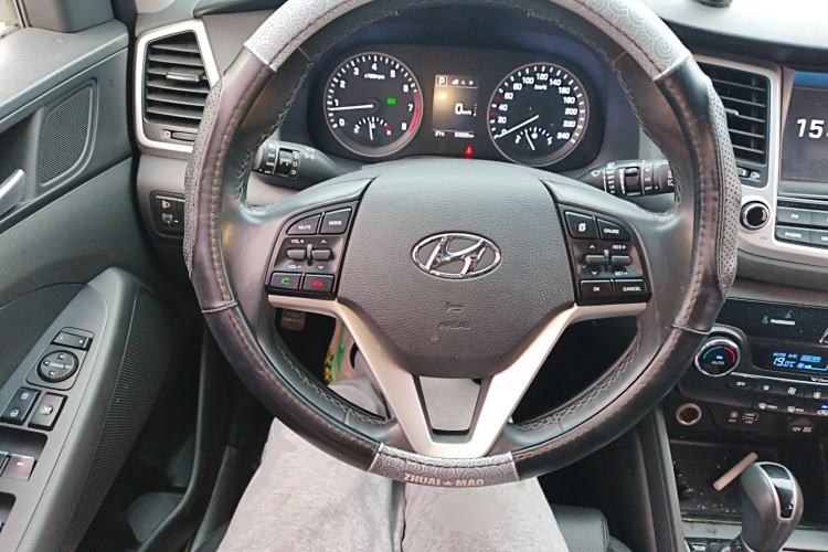 Used Hyundai Tucson 2018 1.6T Dual-Clutch Two-Wheel Drive 15th Anniversary Special Edition
