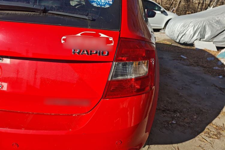 Used Skoda Rapid Spaceback 2016 Revised Version 1.6L Automatic Front-Drive Edition
