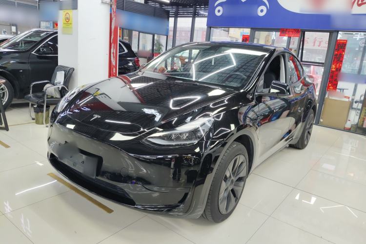 Used Tesla Model Y 2023 Rear-Wheel-Drive Version