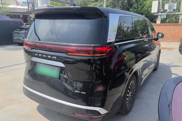 Used Denza D9 2022 DM-i 970 Four-Wheel Drive Prestige Model Rear Right 45 Deg