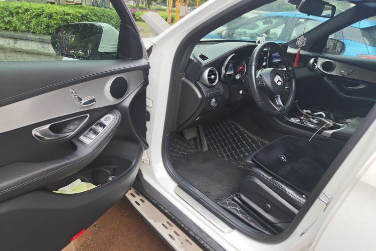 Used Mercedes-Benz GLC 2017 GLC 200 4MATIC Driver Seat