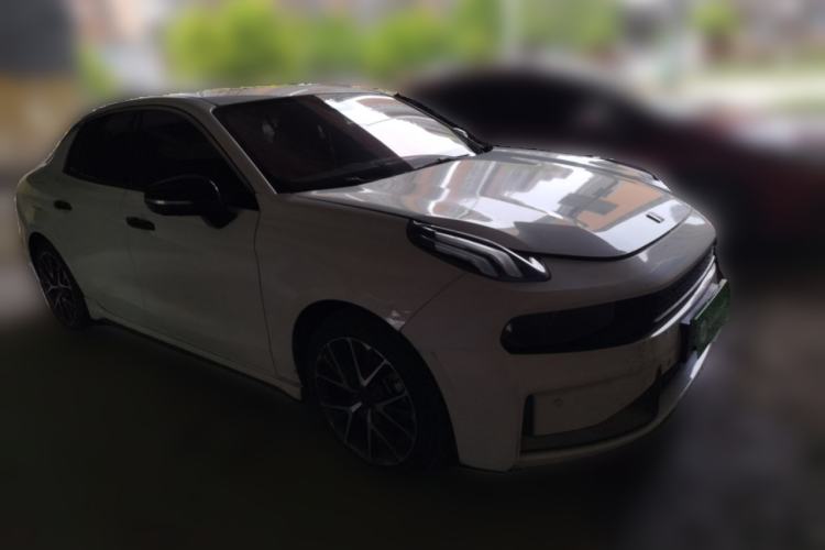 Used Lynk & Co 03 2021 1.5TD DCT Jing Champion Edition Front Right 45 Deg