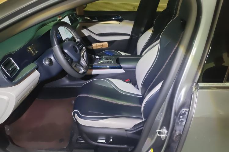 Used BYD Qin PLUS 2021 DM-i 120KM Flagship Model
