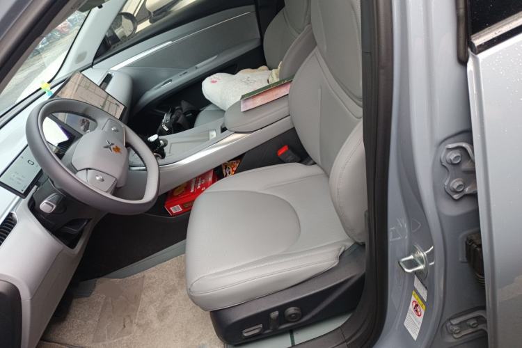 Used XPeng MONA M03 2025 620 Ultra-Long Range Plus Left Front Seat